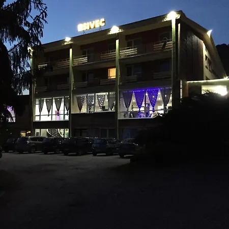 Sivec Pensión 3*